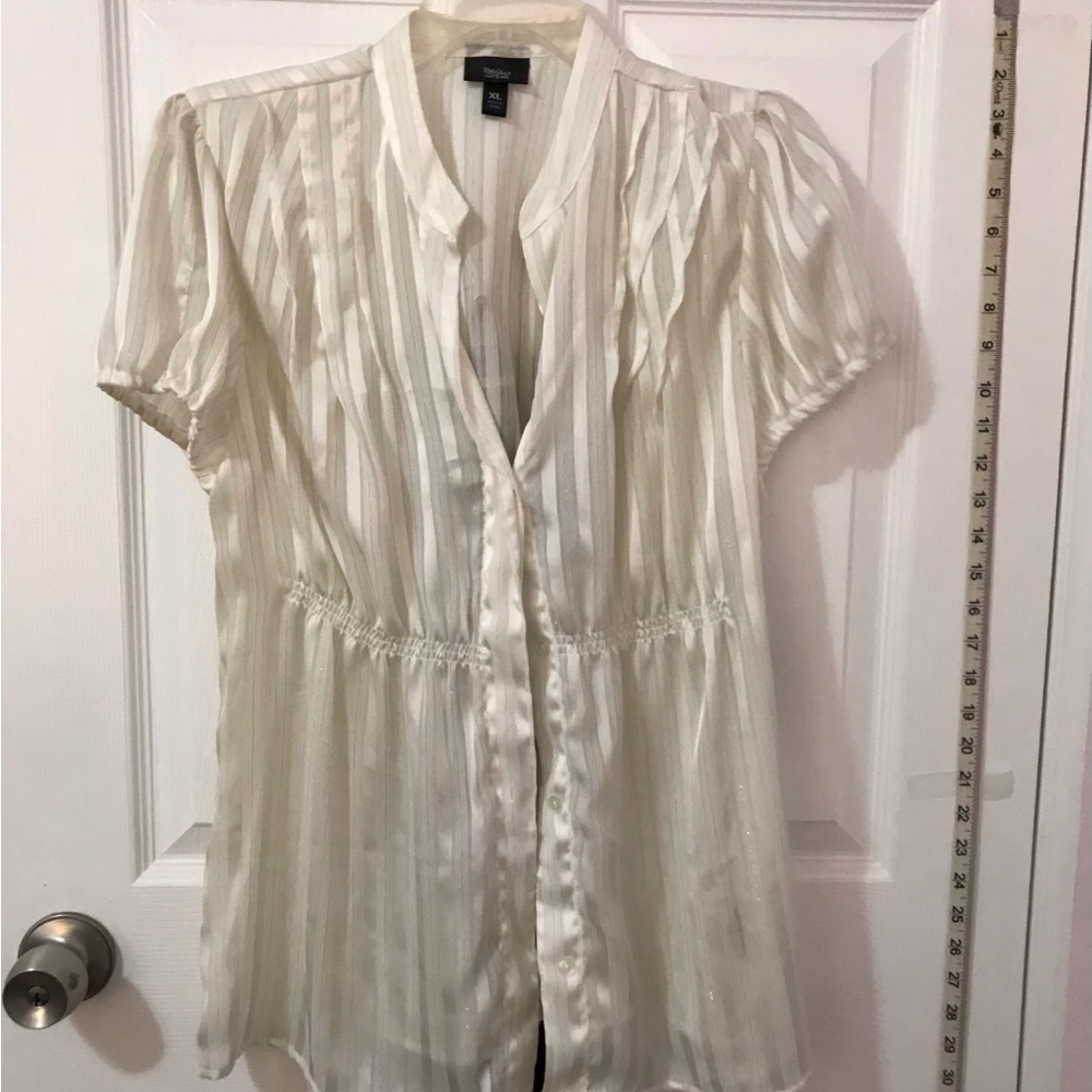 Mossimo shirt off white w silver pinstripes